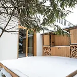 Aparthouse Lubno Appartamento *
